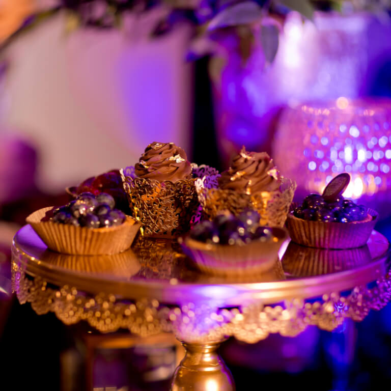 Blueberry banquet cupcake - Mini desserts  - Sweet Buffet - Zdjęcie 3