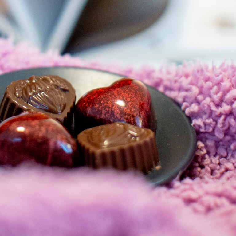 Rose praline - Pralines - Chocolate delicacies - Zdjęcie 7