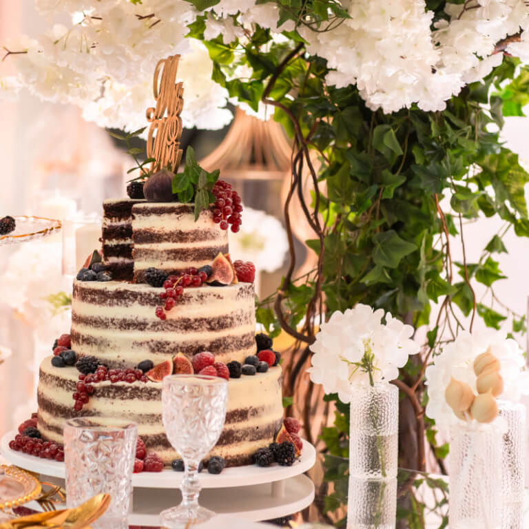 Торт Naked cake - Весільні торти - Торти - Zdjęcie 1