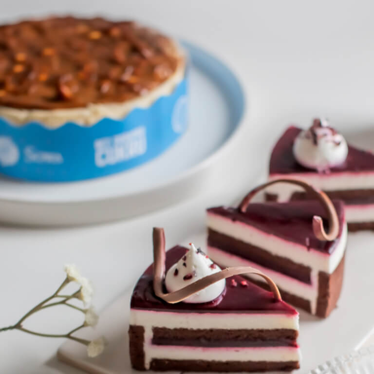 Cheesecake with Caramel and Nuts -No Added Sugar - Cheesecakes - Baked cakes - Zdjęcie 3