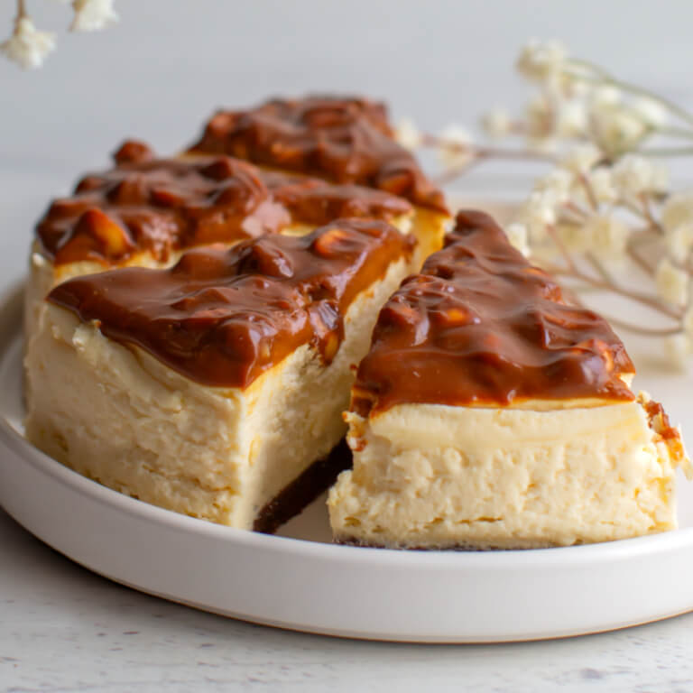Cheesecake with Caramel and Nuts -No Added Sugar - Cheesecakes - Baked cakes - Zdjęcie 4