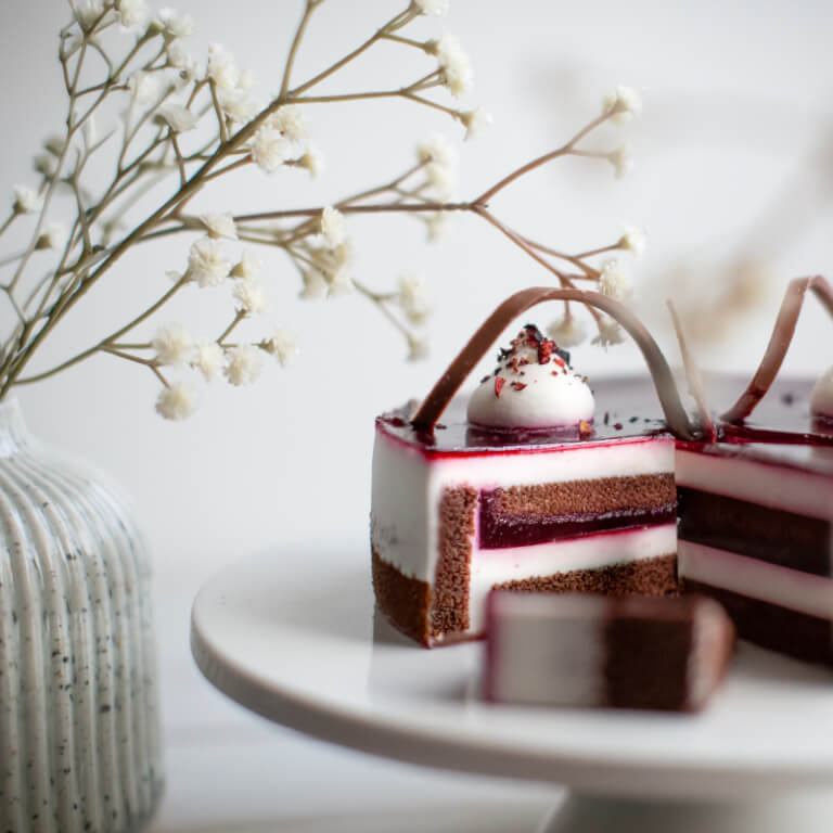 Tort jogurtowo-owocowy - Torty Standardowe - Torty - Zdjęcie 3