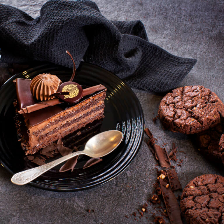 Chocolate cake - Standard cakes - Cakes - Zdjęcie 3