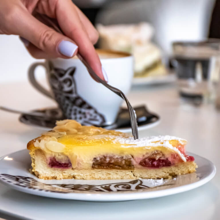 Tarta ze śliwkami - Tarty pieczone - Ciasta pieczone - Zdjęcie 2
