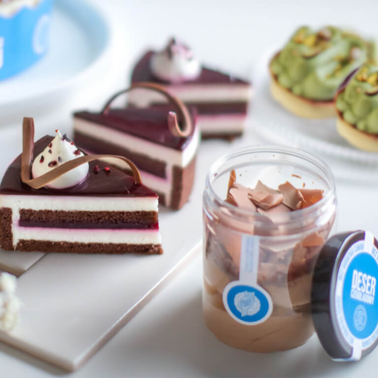 Pistachio Cupcake - Cupcakes - Pastries - Zdjęcie 2