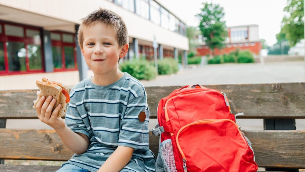 Zdrowe i pyszne kanapki na szkolną wycieczkę – sprawdź, co przygotować