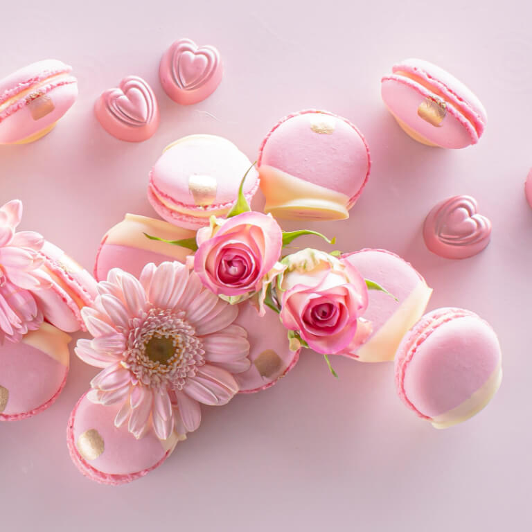 Pistachio macaroon - Mini desserts  - Sweet Buffet - Zdjęcie 6