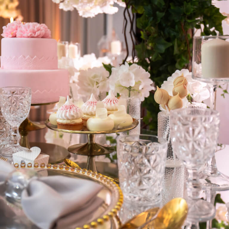 LOVE FLOWERS CAKE - Wedding cakes - Cakes - Zdjęcie 2