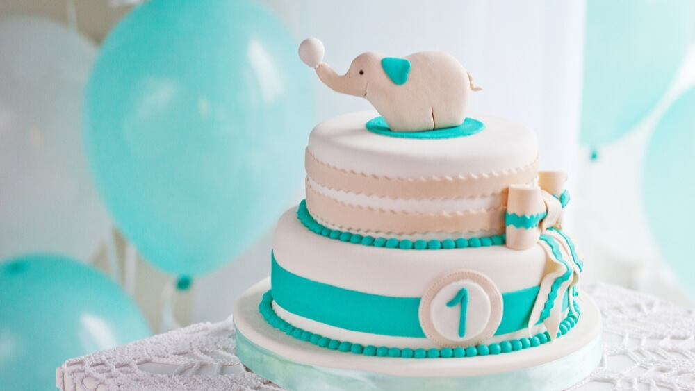 Tort na roczek. 5 propozycji dekoracyjnych tortów od Cukierni Sowa